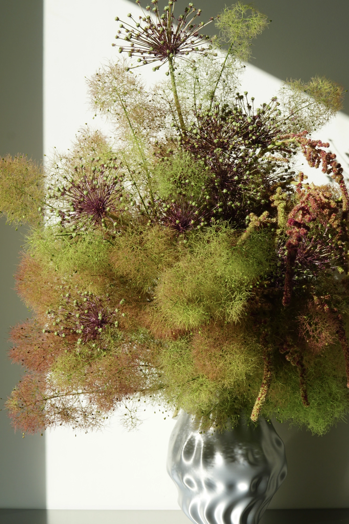 Close study of the Stooludio floral collaboration